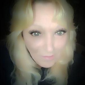 Meet your Posher, Marla